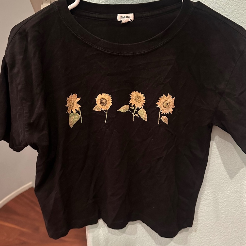 Garage - Black shirt